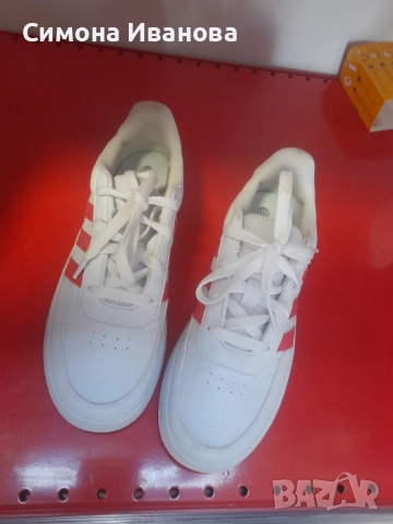 Маркови маратонки Адидас, снимка 2 - Маратонки - 52637291