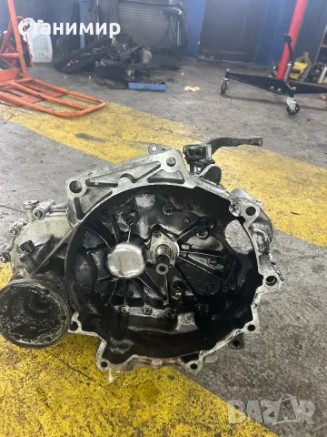 скоростна кутия голф 5/сеят 1.416v, снимка 2 - Части - 48049621