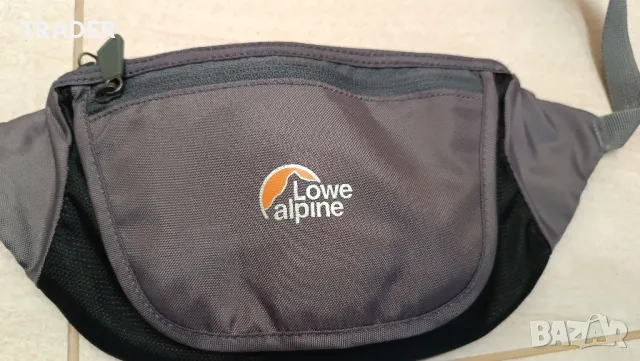 Lightflite  на Lowe Alpine чантичка чанта банан паласка за кръст бъбрек, снимка 2 - Чанти - 40973802