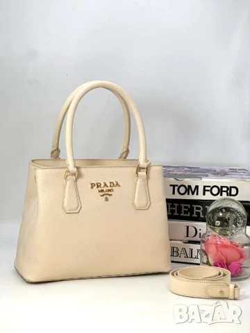 чанти Prada ➡️31cm ⬆️21cm 🌟