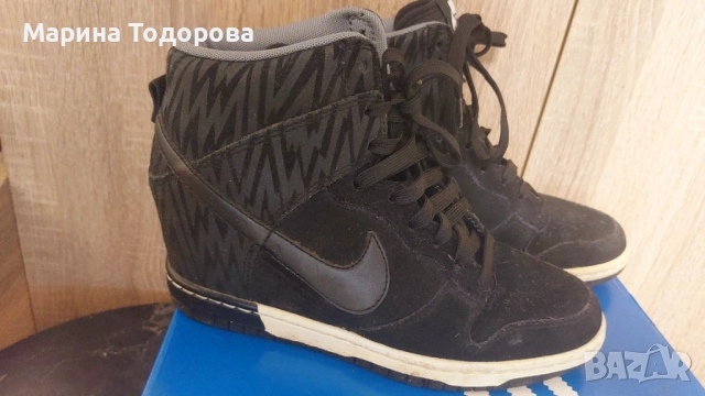 Дамски кецове Nike