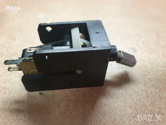 Toggle switch Revox B77, снимка 3 - Друга електроника - 48640925