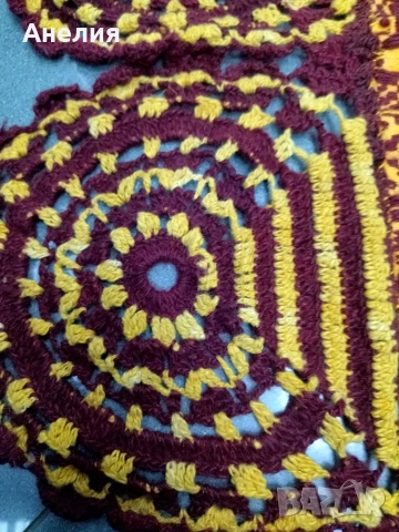Вълнено покривало за легло с дантела ръчно изтъкано, снимка 5 - Покривки за легло - 53411745