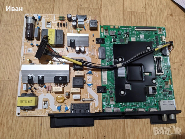 Части за ТВ Samsung UE55AU7172U, снимка 3 - Части и Платки - 52927965