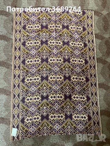 Жакардова покривка за маса, снимка 3 - Покривки за маси - 43881784