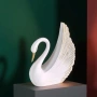 Нова Статуетка Лебед - Фигура за Декорация бял или черен -20см, снимка 2