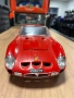 BBURAGO метална колекционерска количка модел FERARRI 250 GTO 1962г., снимка 5