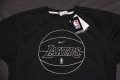 Чисто Ново Nike NBA LA Lakers Standard Issue Crew Sweatshirt, снимка 2