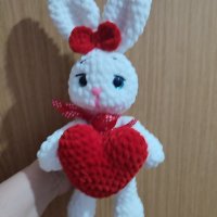 Плюшена играчка, ръчно изработена, плетена, подарък за Свети Валентин , снимка 5 - Декорация за дома - 43975999