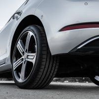 VW Cadiz 18" 5x112 + DUNLOP Sport Maxx RT 2 225/40/18, снимка 2 - Гуми и джанти - 43597811