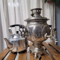 руски САМОВАР и чайник,електрически , снимка 1 - Аксесоари за кухня - 43168255
