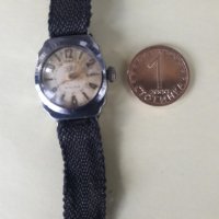 Стар дамски механичен часовник -Заря, снимка 8 - Антикварни и старинни предмети - 28673280