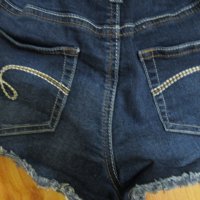 Тениски /къси панталони, снимка 13 - Къси панталони и бермуди - 35354135