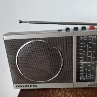 Радио GRUNDIG Music-Boy 160 Germany, снимка 5 - Радиокасетофони, транзистори - 44895494