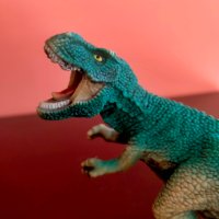 Колекционерска фигурка Schleich Dinosaurs Tyrannosaurus Rex McDonalds 2019, снимка 10 - Колекции - 40783815