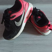 Оригинални детски маратонки Nike Air Max  29.5 номер, снимка 2 - Детски маратонки - 37911461