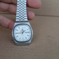 Швейцарски мъжки часовник ''Ovaras'' автоматичен, снимка 2 - Мъжки - 43490299