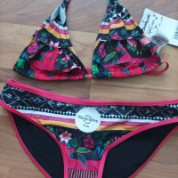 Desigual 15-18год. нов бански, снимка 1 - Бански костюми - 44049924