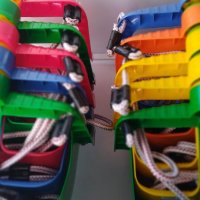 Пластмасова люлка-жълта, синя червена, зелена или оранжева с обезопасители на въжетата по стандарт., снимка 2 - Детски люлки - 37422868