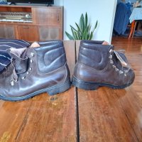 Стари туристически обувки Младост, снимка 3 - Антикварни и старинни предмети - 43170438