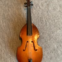  Мини модел на цигулка, снимка 1 - Антикварни и старинни предмети - 43919016
