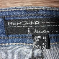 Дамски дънки Bershka, снимка 3 - Панталони - 28843001