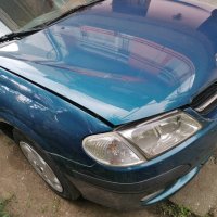 Nissan Almera 1.8i 16V, снимка 3 - Автомобили и джипове - 28984300