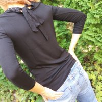 Черна блузка със 7/8 дължина на ръкава и панделка на гърба, снимка 3 - Блузи с дълъг ръкав и пуловери - 28101465