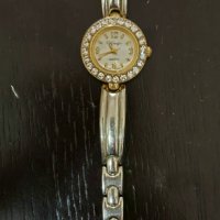 Дамски кварцов часовник Wrangler, снимка 1 - Дамски - 35533771