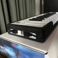 Arturia MicroLab 25-key controller keyboard, снимка 3 - Синтезатори - 43998967