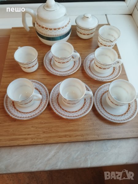 изящен комплект от порцелан за кафе , снимка 1