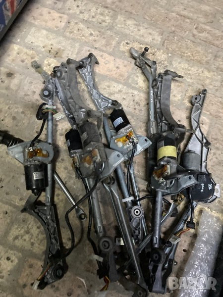 МЕХАНИЗЪМ ОСНОВА ЧИСТАЧКИ И МОТОРЧЕ ЗА МЕРЦЕДЕСИ, снимка 1