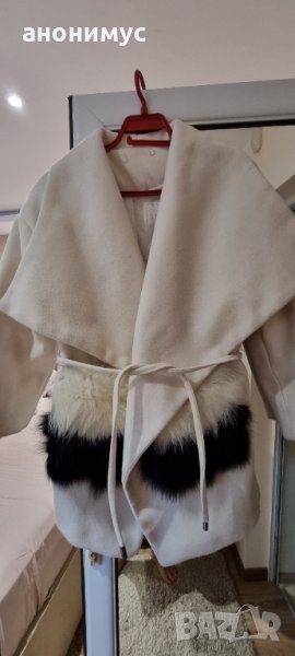 Бяло палтенце с лисица, снимка 1