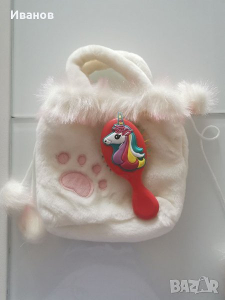 Нова детска чантичка +четка за коса , снимка 1