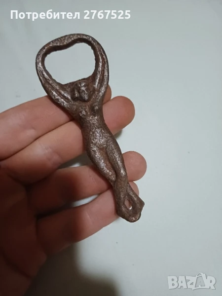 100 годишна гола жена отварачка бира бутилка , снимка 1