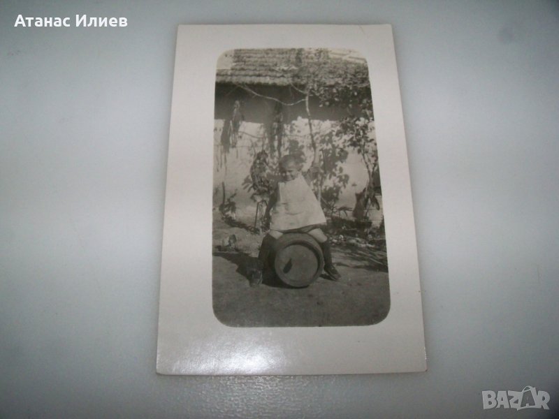 Стара пощенска картичка дете върху бъчва 1928г., снимка 1