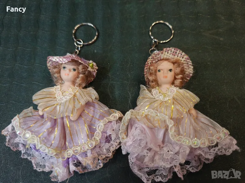Порцеланови кукли ключодържатели, снимка 1