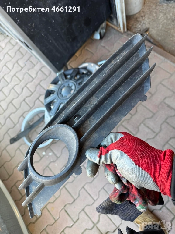 Дясна решетка за халоген на Опел Астра Opel Astra H само за 20лв. 13126025 375768702, снимка 1