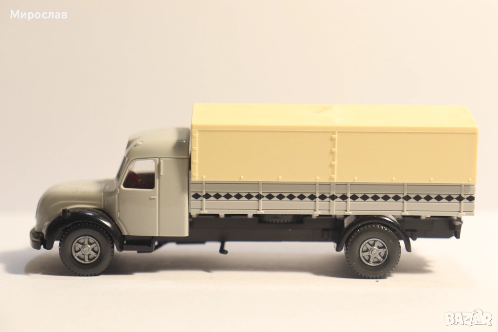WIKING H0 1/87 МАGIRUS КАМИОН МОДЕЛ КОЛИЧКА, снимка 1
