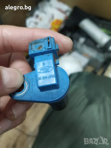 Датчик колянов вал за Ford  12K073 AB, снимка 1