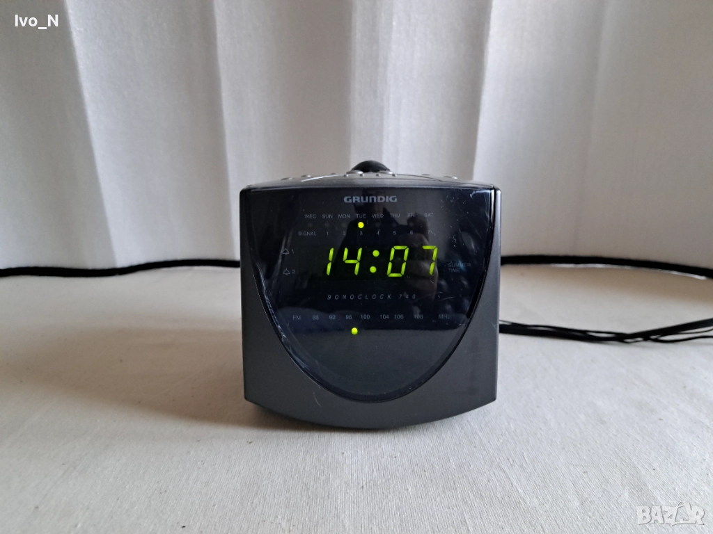 Радио часовник Grundig Sonoclock 740., снимка 1