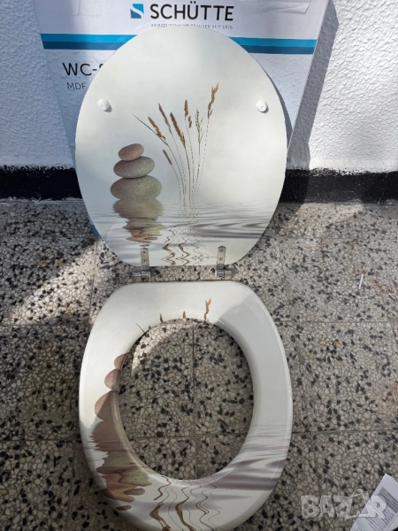 Тоалетна Седалка Schütte Art nr 80022 WC Капак с Дървен (MDF) Сърцевина и Мотив Печат:, снимка 1