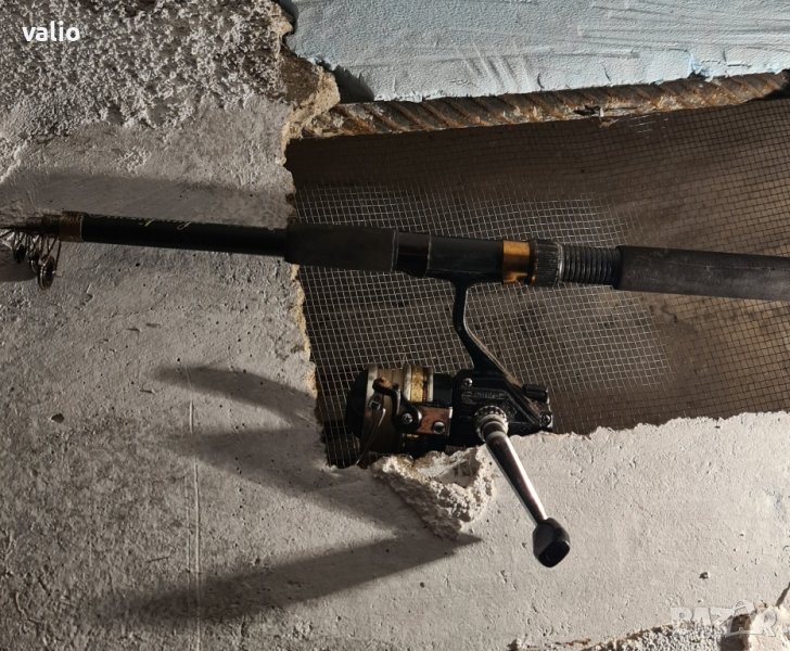 Продавам пръчка с макара Shimano , снимка 1