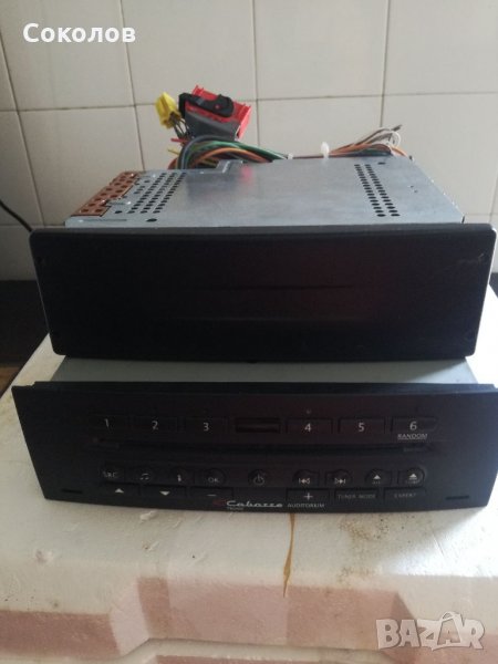 Сд и антенен усилвател за рено меган, снимка 1