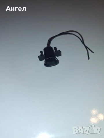 Двупинова ел. букса за свързване към LED мигач, снимка 3 - Аксесоари и консумативи - 51055601