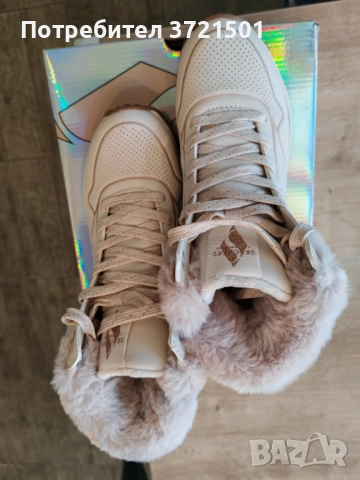 Зимни боти Skechers, снимка 8 - Дамски боти - 52801349