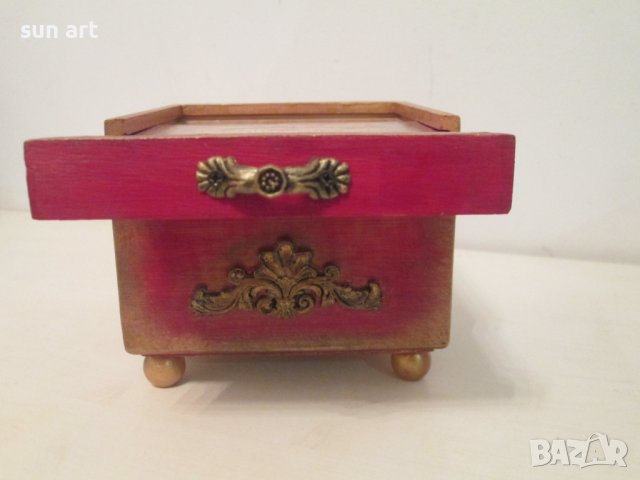 винтидж кутийка  в червено за бижута-hand made, снимка 6 - Подаръци за жени - 43303081