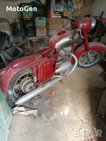 Изкупувам Ява и други мотори 