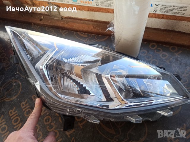 Фар десен оригинален seat ibiza 2017+