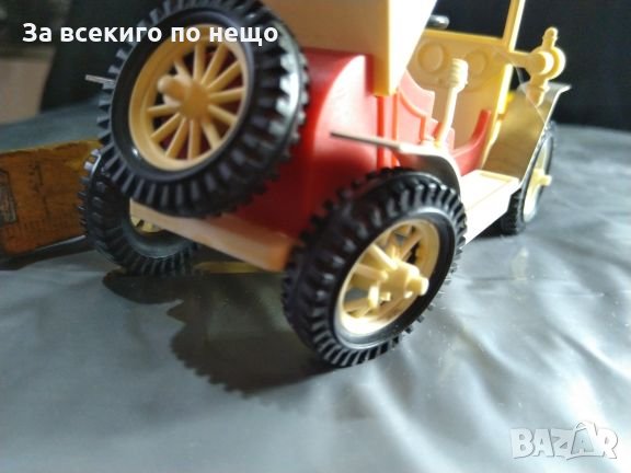 Пластмасова, колекционерска, Ретро Количка на повече от 35 години , снимка 4 - Колекции - 27450171